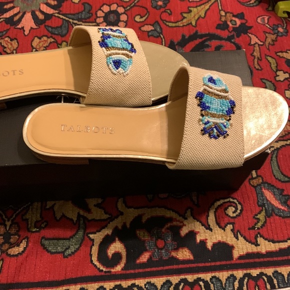 Sandals - Picture 4 of 7